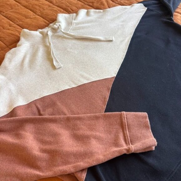 Pact Airplane Organic Women's Multi Color-blocked Long Sleeve Pullover Size XL - Picture 3 of 4